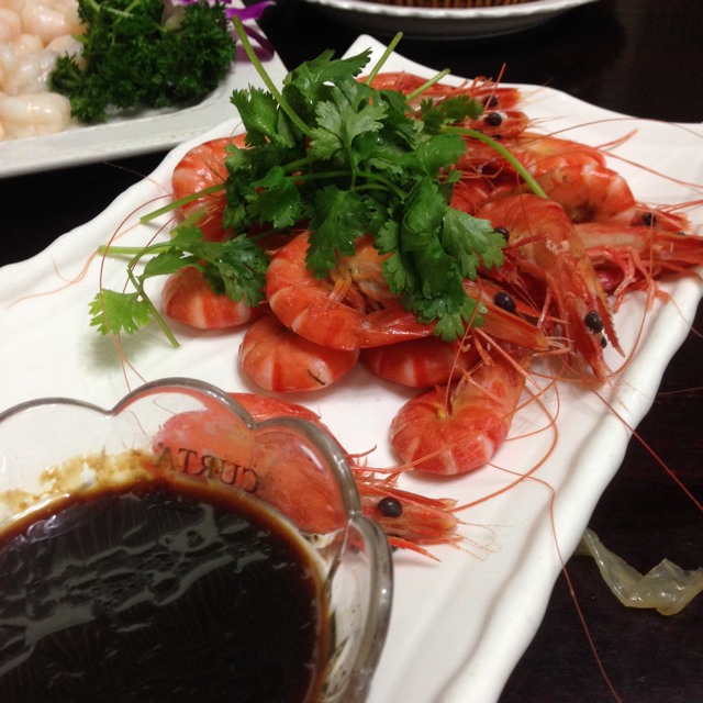 Poached River Shrimp at 上海古猗园餐厅 on #foodmento http://foodmento.com/place/1603