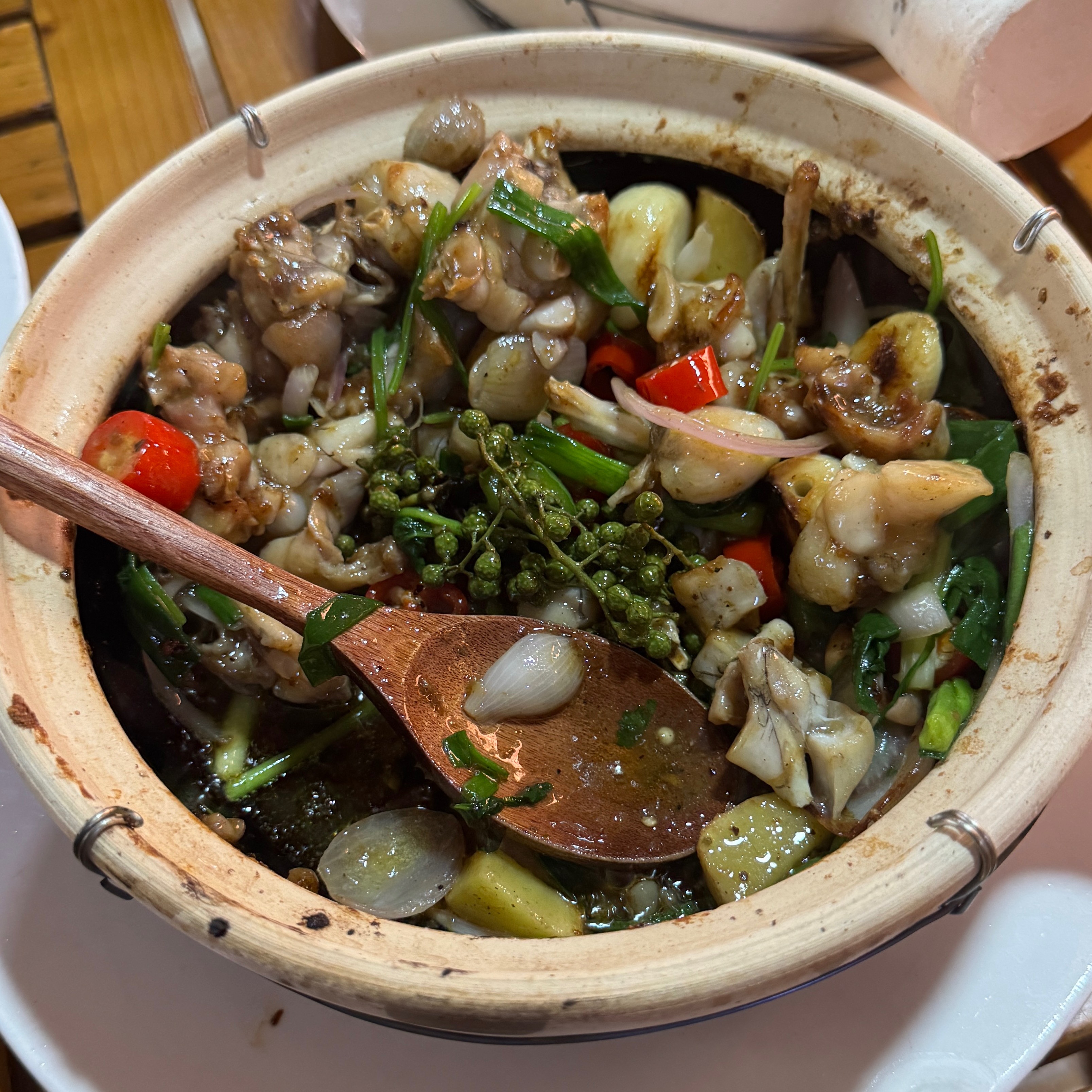 Sichuan Pepper Braised Bullfrog Y58 at Mentang Zezebao (Tianhe'nan Heijinguan Shop) on #foodmento http://foodmento.com/place/16193