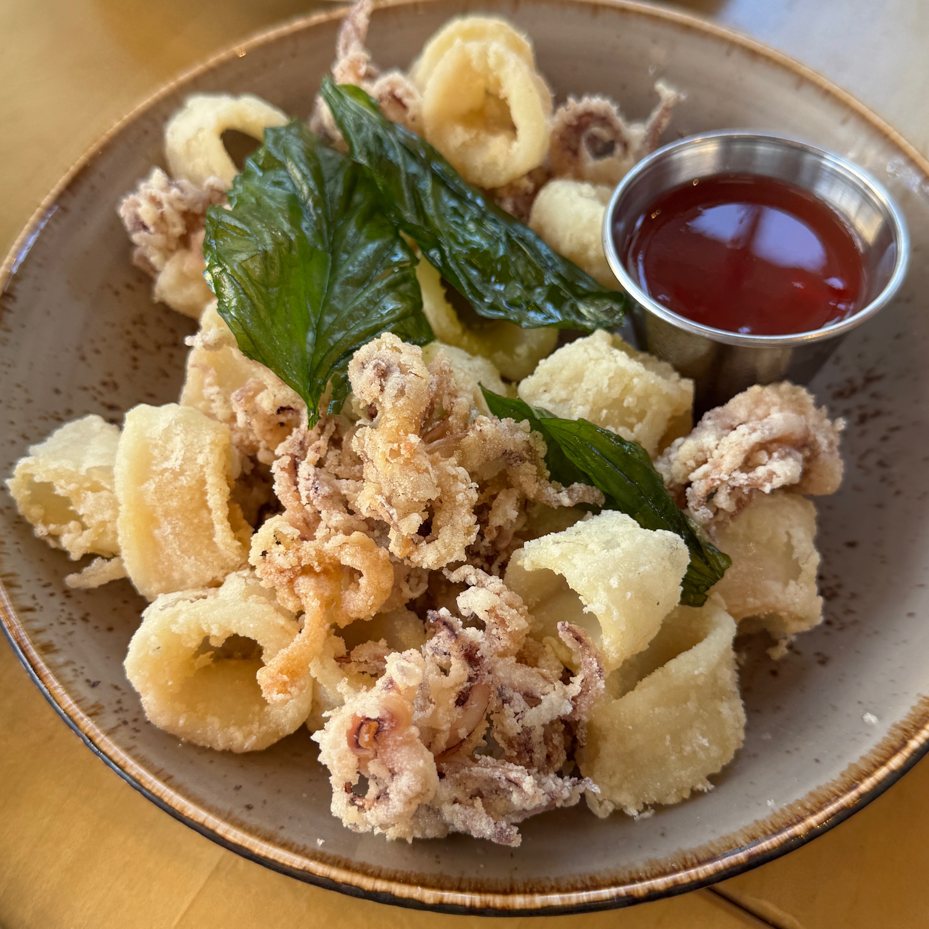 Fried Calamari $22 at Eventide Fenway on #foodmento http://foodmento.com/place/16250