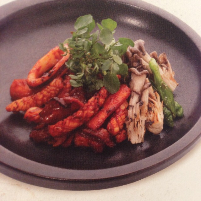 Squid & Pork Bulgogi from Bibigo Hot Stone on #foodmento http://foodmento.com/dish/6249