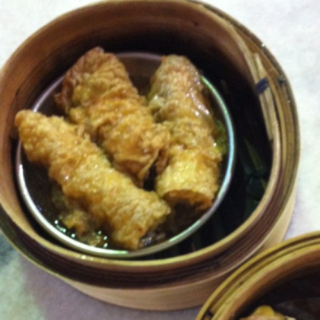 Steamed Beancurd Roll @ little hong kong at Lau Pa Sat Festival Market on #foodmento http://foodmento.com/place/50