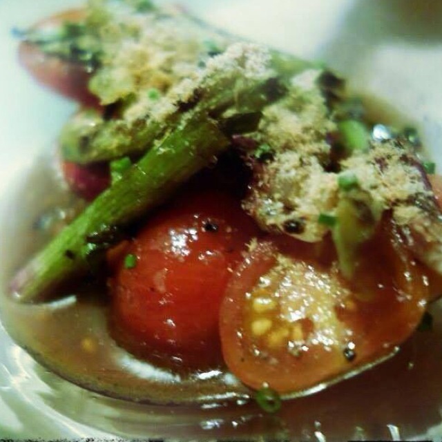 Tomato, Charred Spring Onion, Hand Shaved Bonito at Moosehead Kitchen (CLOSED) on #foodmento http://foodmento.com/place/1744