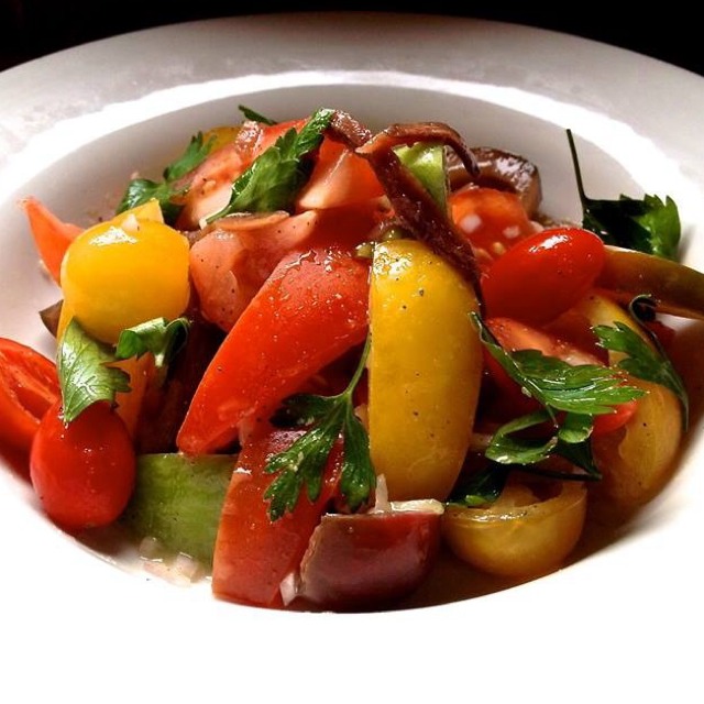 Heirloom Tomato & Anchovy Salad from Cocotte (Communal-Restaurant-Bar) (CLOSED) on #foodmento http://foodmento.com/dish/6466