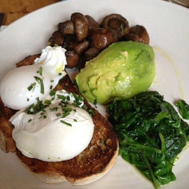 Free-Range Eggs On Toast at Proud Mary on #foodmento http://foodmento.com/place/1842