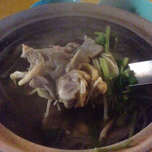 Spicy Soup (with Chicken, Innards, Mushrooms...) from Ah Sing Lok Lok 阿胜碌碌 on #foodmento http://foodmento.com/dish/7931
