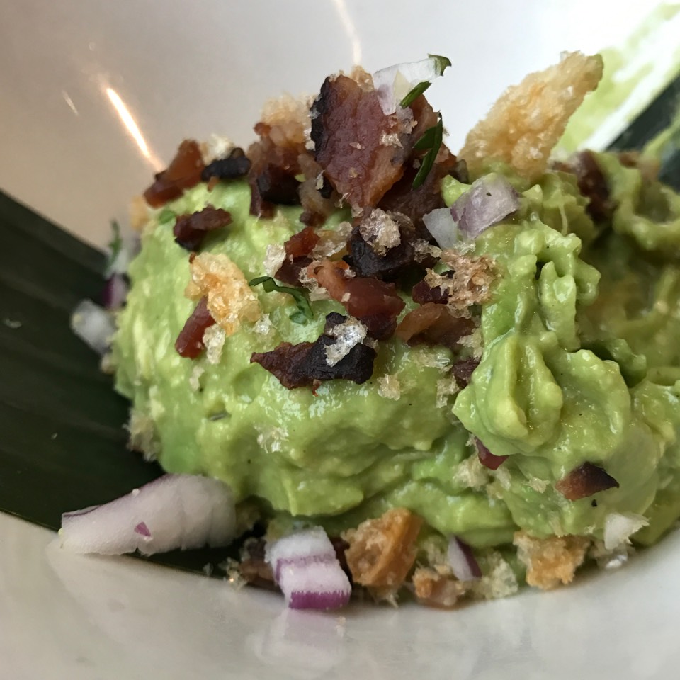 Guacamole (Almost Naked with Bacon) at Xoco on #foodmento http://foodmento.com/place/1937