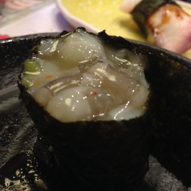 Wasabi Octopus (Warship Style) at Itacho Sushi 板长寿司 on #foodmento http://foodmento.com/place/1948