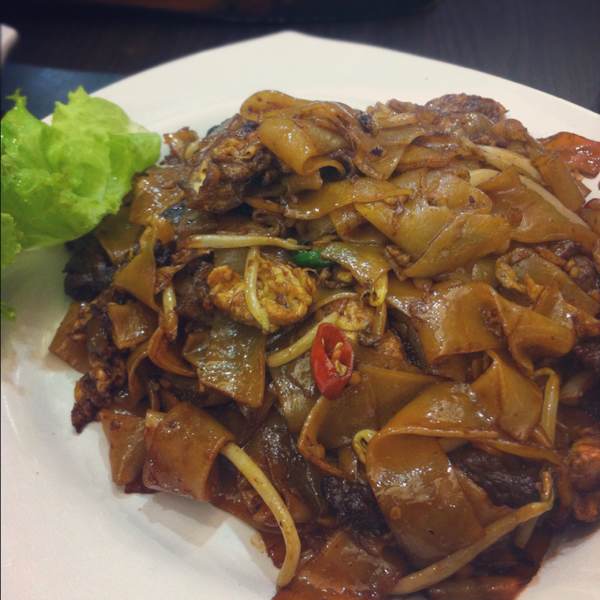 Dry Beef Kway Teow at West Co'z Cafe on #foodmento http://foodmento.com/place/195