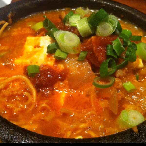 Bakuretsu Tofu (Spicy Tofu & Pork in Stone Pot) at Ippudo (一風堂) on #foodmento http://foodmento.com/place/19