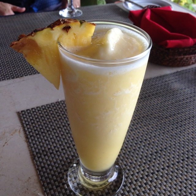Pineapple Shake at The Bellevue Resort on #foodmento http://foodmento.com/place/2084
