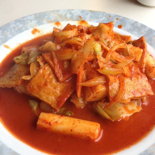 Tteokbokki (Rice Pasta & Vegetables Simmered In Spicy Sauce) at Seoul Garden on #foodmento http://foodmento.com/place/2194