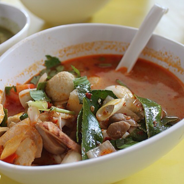 Tom Yum Soup @ Bua Siam (#2) at Pasir Panjang Food Centre on #foodmento http://foodmento.com/place/219