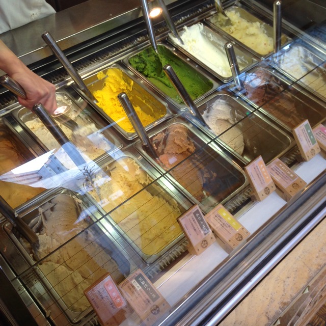 Ice Cream (Variety Of Flavors) on #foodmento http://foodmento.com/dish/8471