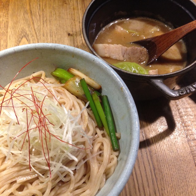 Tsukemen Ramen (Pork) from 和醸良麺 すがり on #foodmento http://foodmento.com/dish/8599