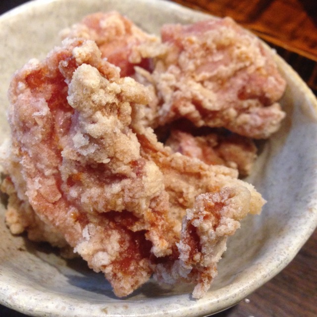 Japanese Style Fried Chicken (Kumamoto Brand) from レストランカフェ わろく屋 on #foodmento http://foodmento.com/dish/8765