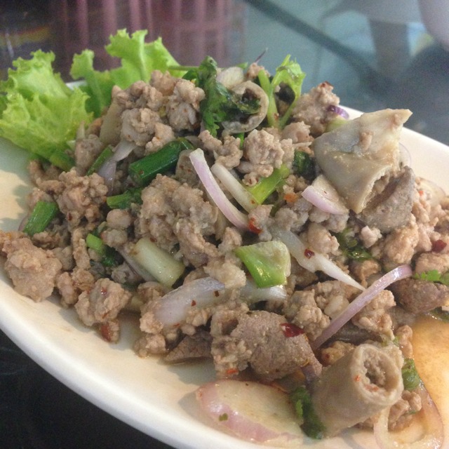 Thai Lap Pork at Diandin Leluk on #foodmento http://foodmento.com/place/237