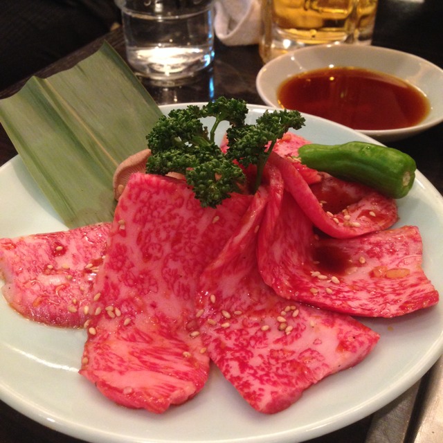 Karubi (Short Ribs) at 焼肉 おくむら on #foodmento http://foodmento.com/place/2405