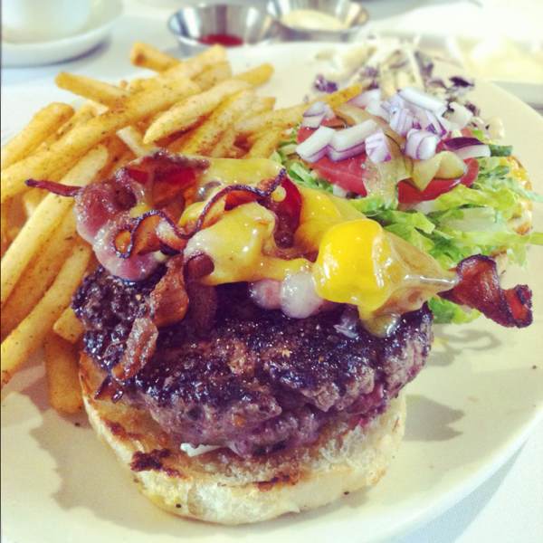 The Original 'Travis' Burger at Luke's Oyster Bar & Chop House on #foodmento http://foodmento.com/place/245