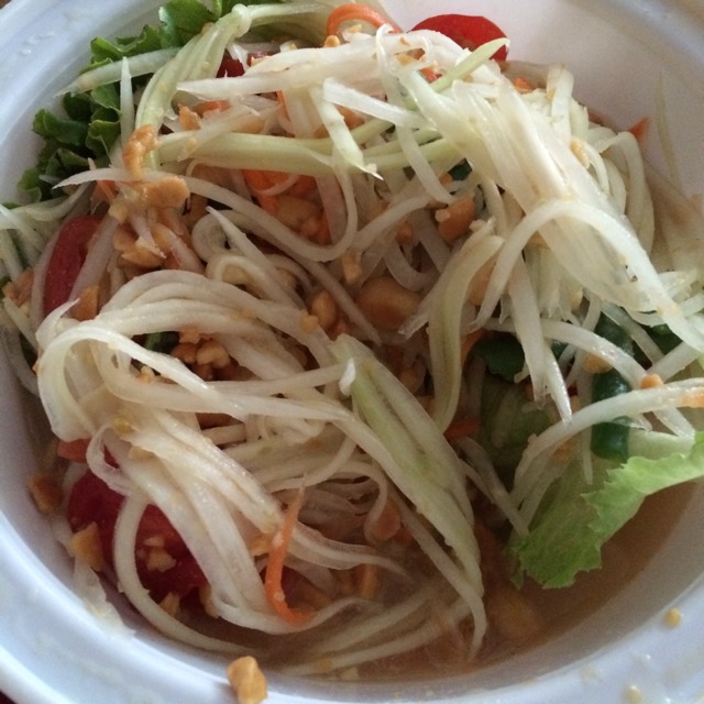 ส้มตำ (Papaya salad / som tum) at Wondee Siam I on #foodmento http://foodmento.com/place/2657