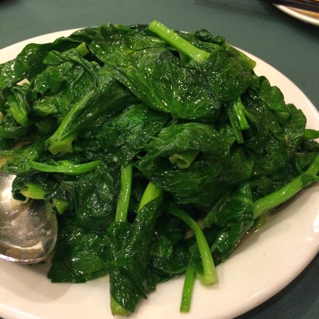 Sautéed Snow Peas Shoots from Joe's Shanghai 鹿鸣春 on #foodmento http://foodmento.com/dish/10016