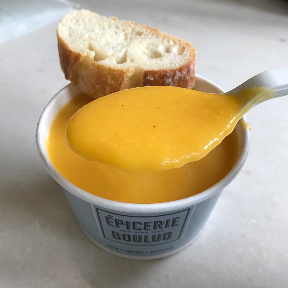 Butternut Squash Soup (Soup Du Jour) from Épicerie Boulud on #foodmento http://foodmento.com/dish/40888