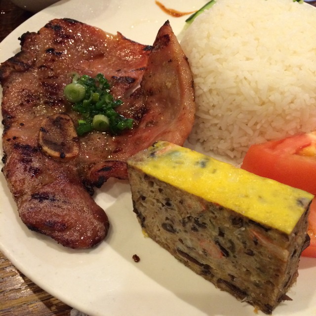 Grilled Pork Chop On Rice from Pho Grand on #foodmento http://foodmento.com/dish/10227