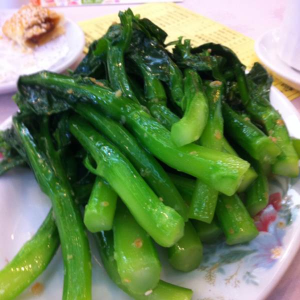 Garlic fried Chinese Broccoli (Kai Lan) at 四五六上海菜館 Restaurant 456 on #foodmento http://foodmento.com/place/271