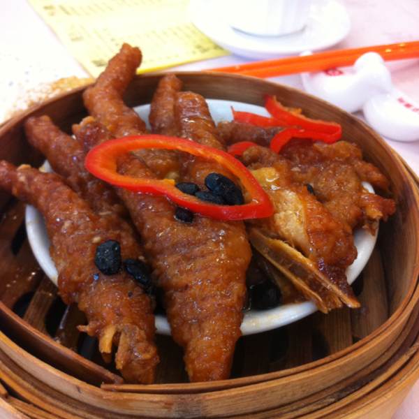 Chicken Claws (Feet) with Black Bean Sauce at 四五六上海菜館 Restaurant 456 on #foodmento http://foodmento.com/place/271