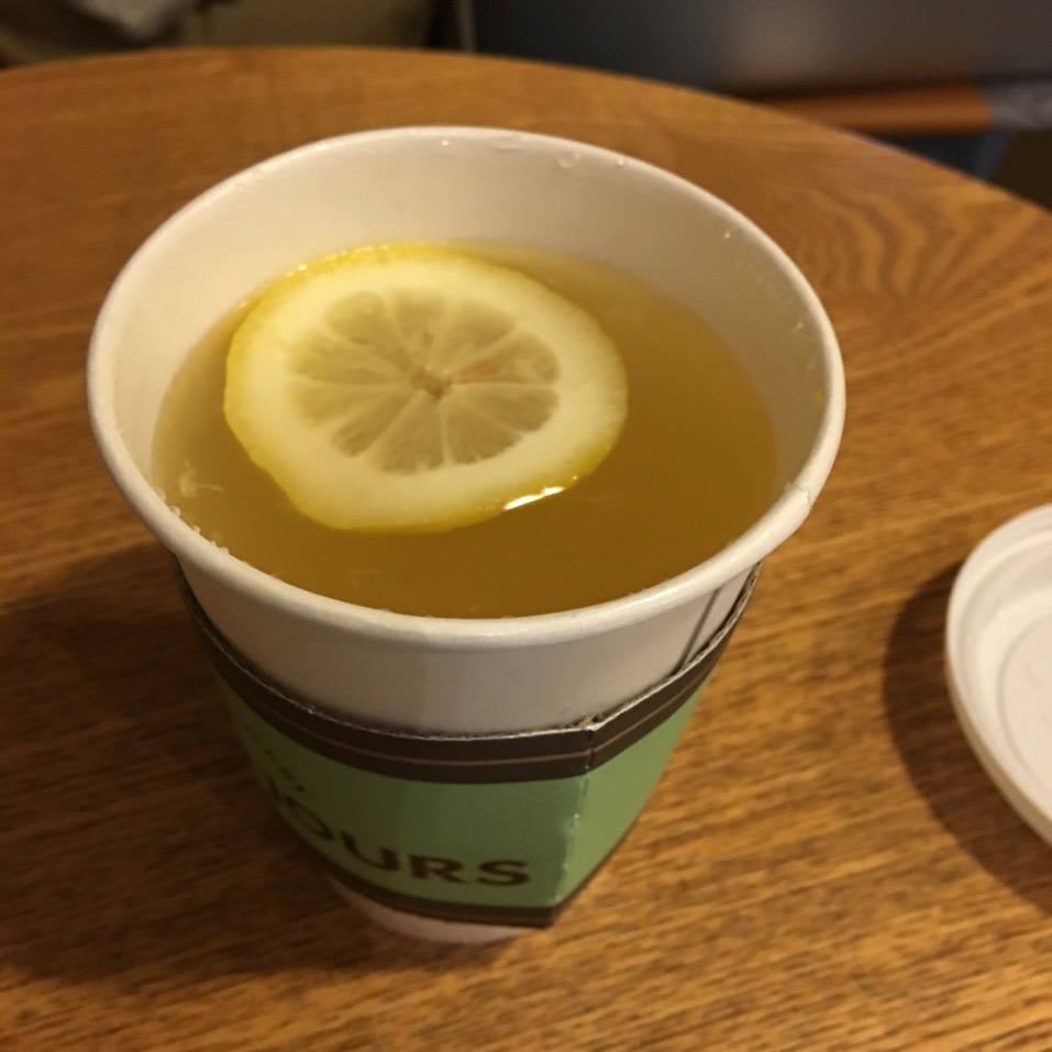 Lemon Citron Tea at Tous Les Jours on #foodmento http://foodmento.com/place/2760