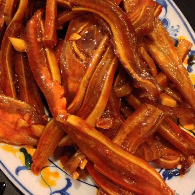 Pig Ears In Chili Oil at Taiwanese Specialties 老華西街台菜館 on #foodmento http://foodmento.com/place/293