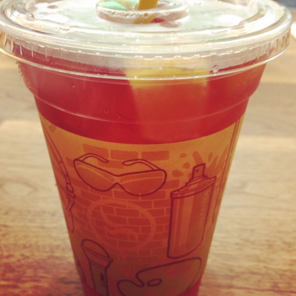 Hibiscus Apple Tea from Argo Tea on #foodmento http://foodmento.com/dish/28292