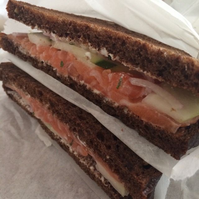 House Cured Gravlox Sandwich from Rex (Hell's Kitchen) on #foodmento http://foodmento.com/dish/12139