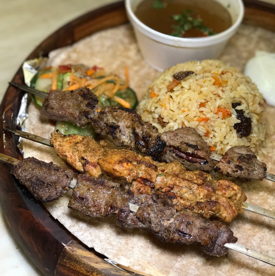 Kebab Polo @ Erqal Uighur #5 from New World Mall Food Court on #foodmento http://foodmento.com/dish/43663