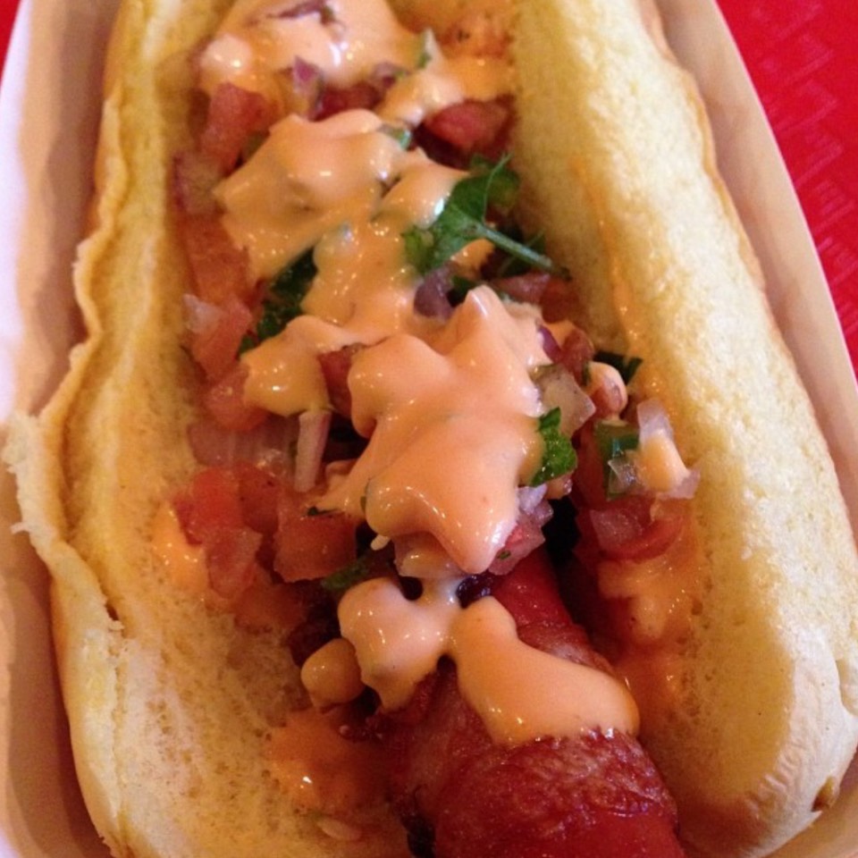 Bacon Wrapped Jalapeño Hot Dog from Breakroom on #foodmento http://foodmento.com/dish/28729