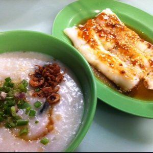 Shrimp Chee Cheong Fun & Porridge @ #01-77 at Alexandra Village Food Centre on #foodmento http://foodmento.com/place/30