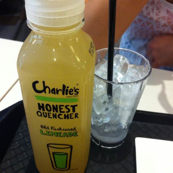 Charlie's Honest Quencher Old fashioned Limeade at Cedele on #foodmento http://foodmento.com/place/320