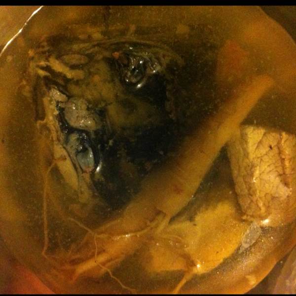 Double-boiled Black Chicken Soup w Ginseng at Crystal Jade Kitchen 翡翠小厨 on #foodmento http://foodmento.com/place/325