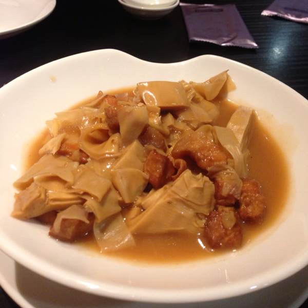 Stewed Pork Belly w Dried Bamboo Shoot at Crystal Jade Kitchen 翡翠小厨 on #foodmento http://foodmento.com/place/325