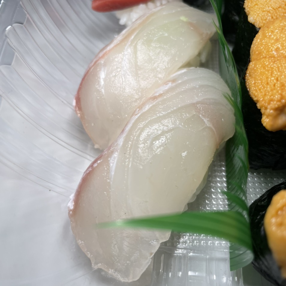 Halibut (Hirame) Sushi $6 from Sushi Ota on #foodmento http://foodmento.com/dish/53428
