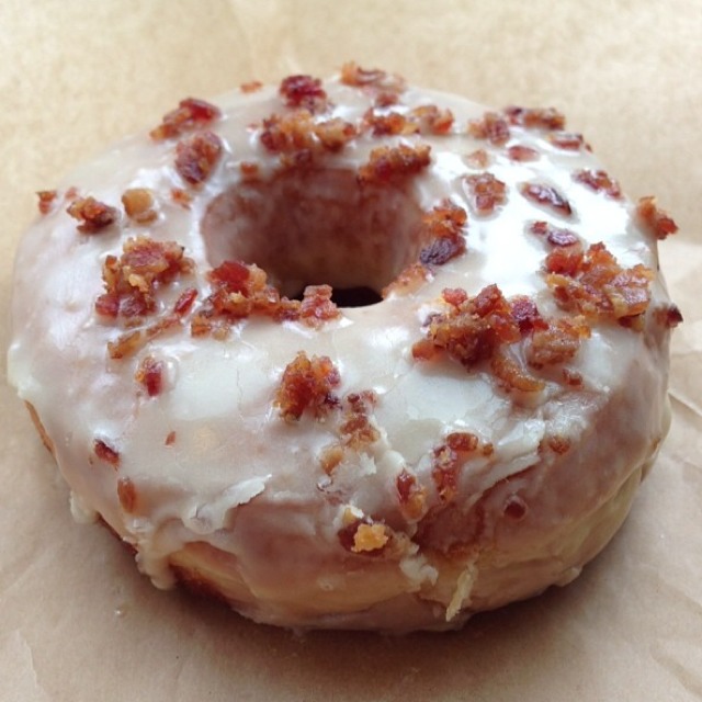 Maple Bacon Donut at Blue Star Donuts on #foodmento http://foodmento.com/place/3316