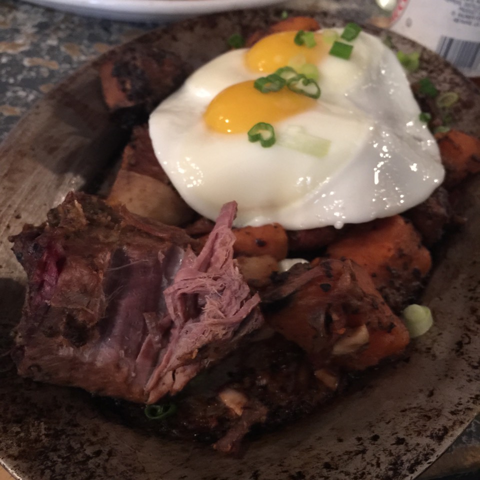 Smoked Brisket Hash (Brunch) at Ducks Eatery (CLOSED) on #foodmento http://foodmento.com/place/3463