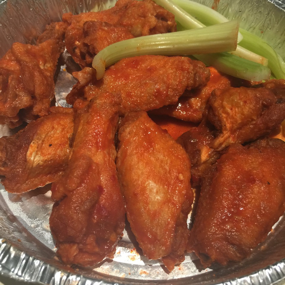 Hot Chicken Wings on #foodmento http://foodmento.com/dish/14219