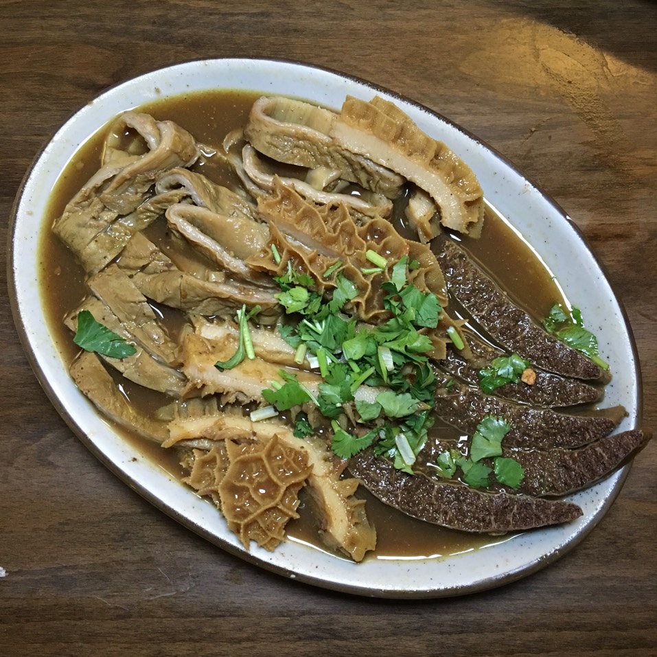 Braised Beef Tripe (HK Style) from Noodle Village 粥麵軒 on #foodmento http://foodmento.com/dish/39438
