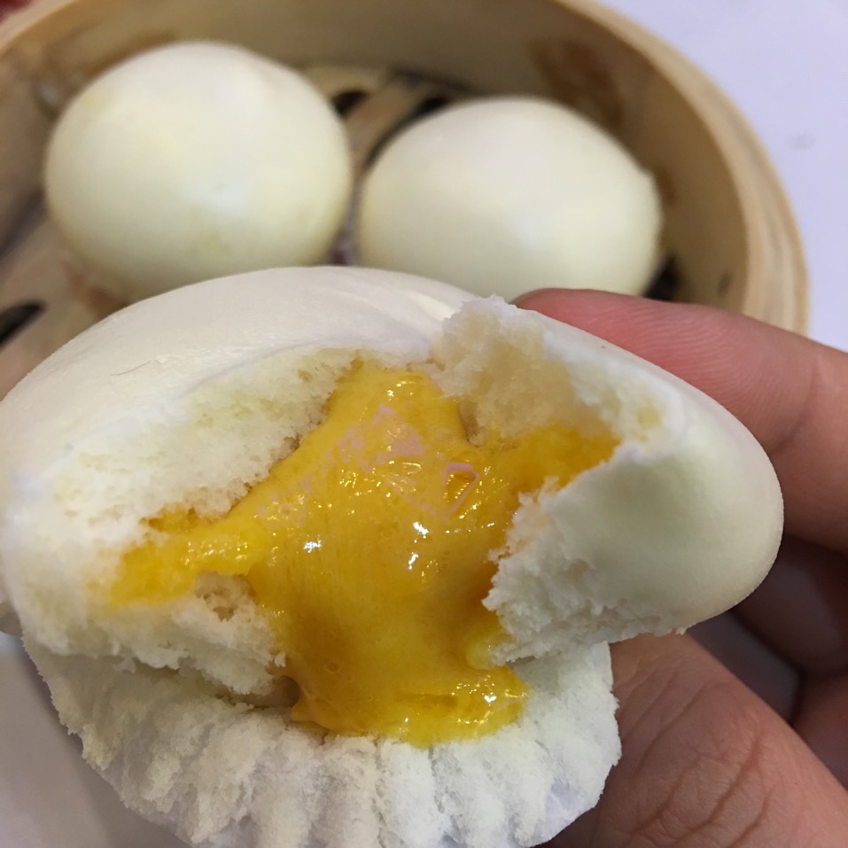Lau Sa Bao (Quicksand Bun with Egg Custard) at Golden Unicorn Restaurant 麒麟金閣 on #foodmento http://foodmento.com/place/3596