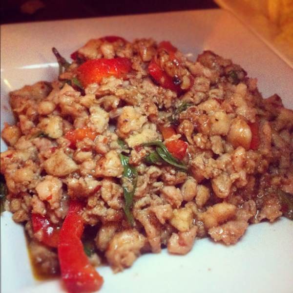 Pad Kra Prao (Basil w Spicy Sauce) - Chicken at Chao Thai Too (CLOSED) on #foodmento http://foodmento.com/place/360