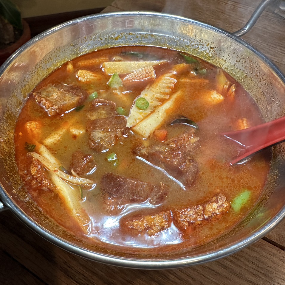 Jungle Curry With Crispy Pork $18 at Lacha Somtum Thai Restaurant | ราชาส้มตำ on #foodmento http://foodmento.com/place/3772