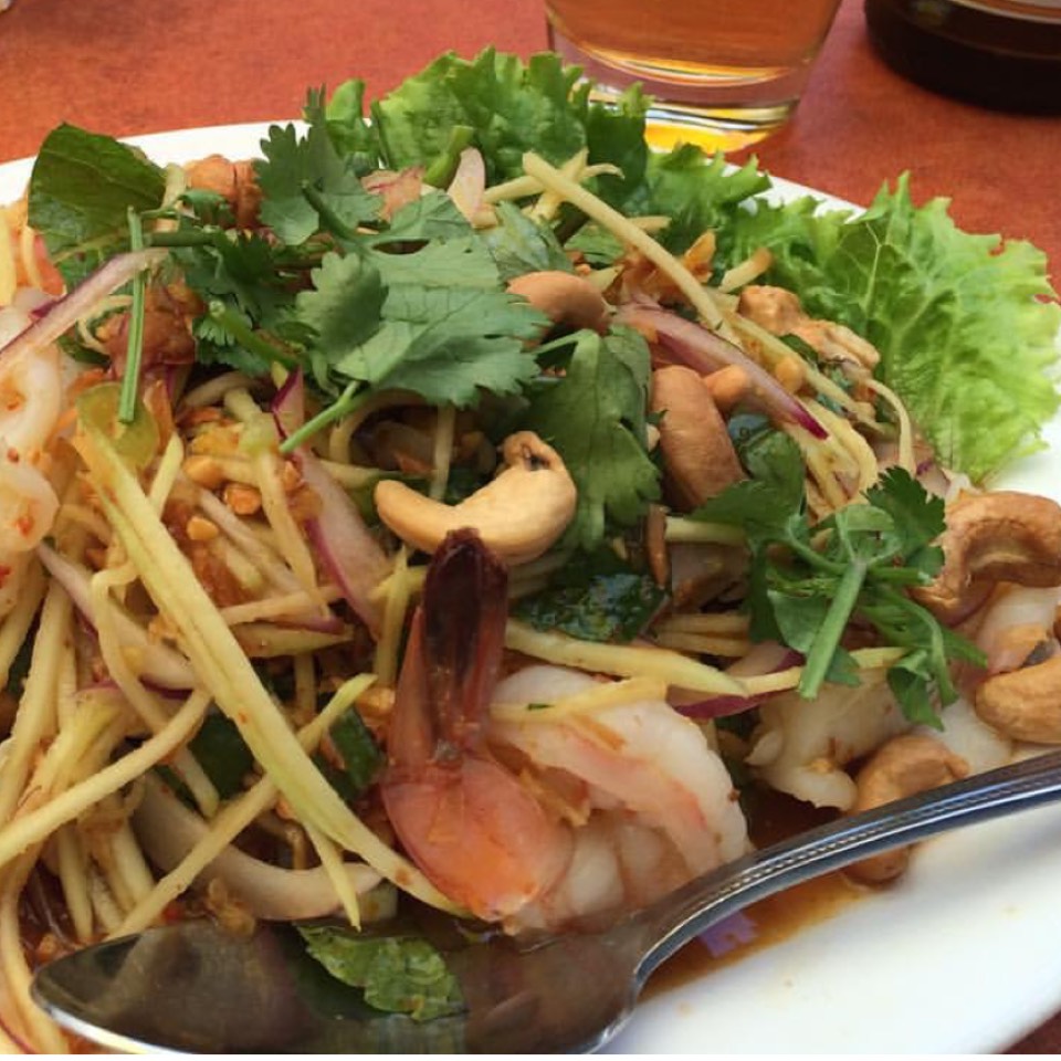 Papaya Salad w Seafood at SriPraPhai Thai Restaurant on #foodmento http://foodmento.com/place/383
