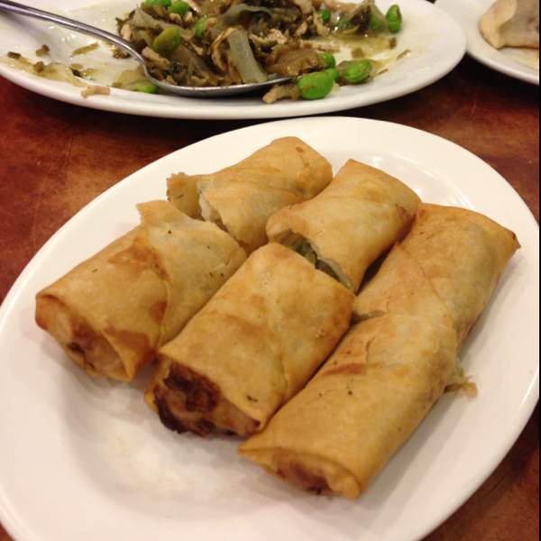 Deep-fried Spring Roll Shanghai Style at Pu Dong Restaurant on #foodmento http://foodmento.com/place/392