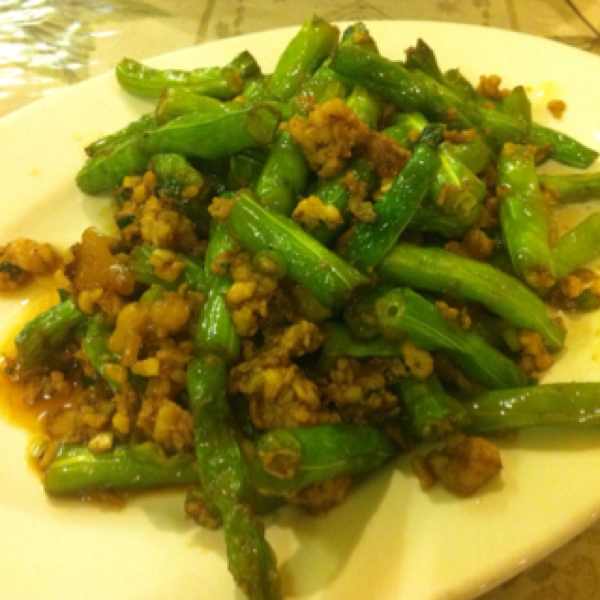 Long beans at Different Tastes Cafe & Restaurant on #foodmento http://foodmento.com/place/3