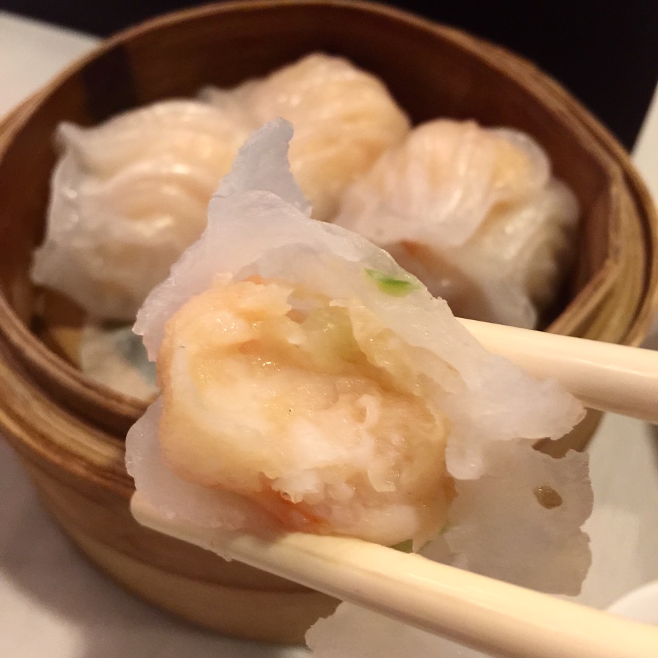 Har Gao (Shrimp Dumplings) at Asian Jewels Seafood Restaurant 敦城海鲜酒家 on #foodmento http://foodmento.com/place/4093
